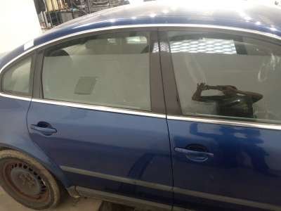 Recambio de puerta trasera derecha para volkswagen passat berlina (3b3) 2000-2005 advance referencia OEM IAM   