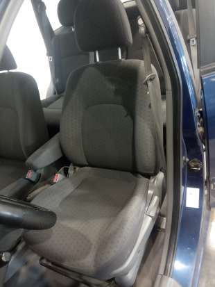 Recambio de asiento delantero izquierdo para kia carens 2002-2006 2.0 crdi ex monovolumen referencia OEM IAM   