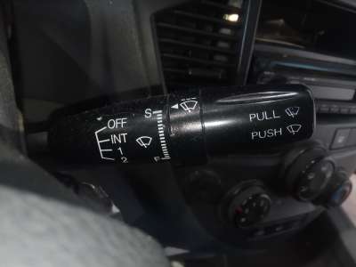 Recambio de mando limpia para kia carens 2002-2006 2.0 crdi ex monovolumen referencia OEM IAM   