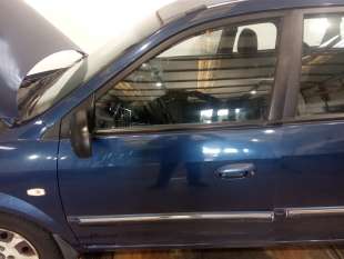 Recambio de puerta delantera izquierda para kia carens 2002-2006 2.0 crdi ex monovolumen referencia OEM IAM   