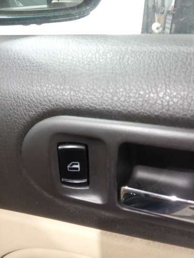 Recambio de mando elevalunas delantero derecho para volkswagen passat berlina (3b3) 2000-2005 advance referencia OEM IAM   