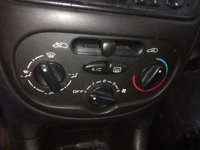 Recambio de mando calefaccion / aire acondicionado para peugeot 206 berlina 1998-2010 xr referencia OEM IAM   
