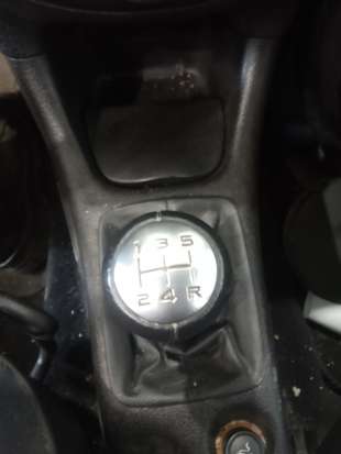 Recambio de pomo palanca cambio para peugeot 206 berlina 1998-2010 xr referencia OEM IAM   