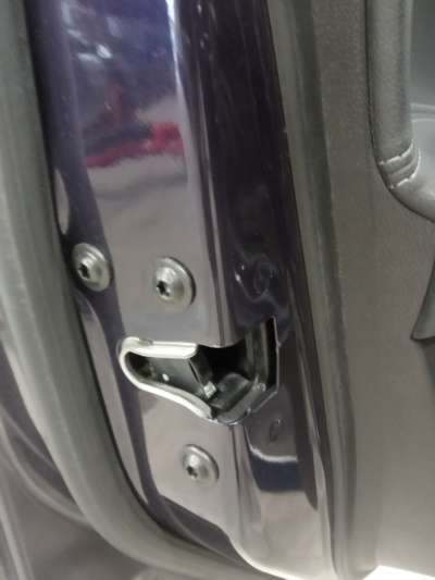 Recambio de cerradura puerta delantera izquierda para opel insignia berlina 2008-2017 sportive referencia OEM IAM   