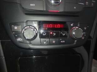 Recambio de mando climatizador para opel insignia berlina 2008-2017 sportive referencia OEM IAM   