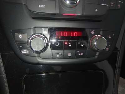Recambio de mando climatizador para opel insignia berlina 2008-2017 sportive referencia OEM IAM   