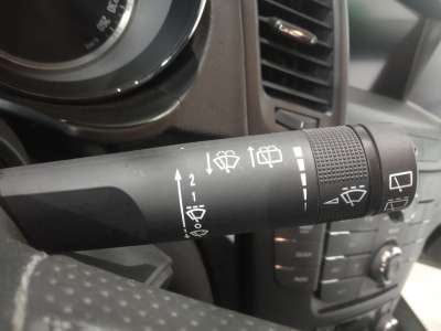 Recambio de mando limpia para opel insignia berlina 2008-2017 sportive referencia OEM IAM   