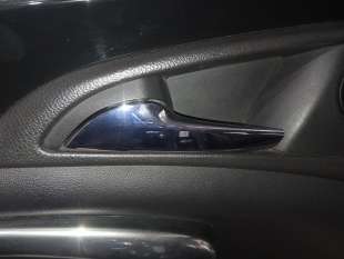 Recambio de maneta interior delantera izquierda para opel insignia berlina 2008-2017 sportive referencia OEM IAM   