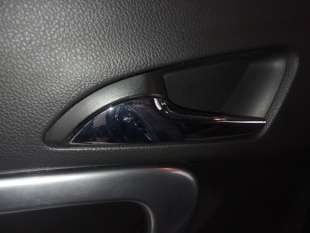 Recambio de maneta interior trasera izquierda para opel insignia berlina 2008-2017 sportive referencia OEM IAM   
