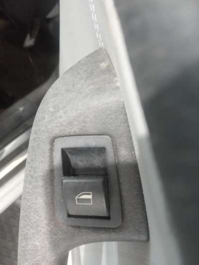Recambio de mando elevalunas trasero derecho para bmw serie 3 berlina (e46) 1998-2006 318i referencia OEM IAM   