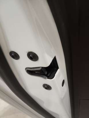 Recambio de cerradura puerta trasera izquierda para opel insignia a (g09) 2008-2017 2.0 cdti (68) referencia OEM IAM   