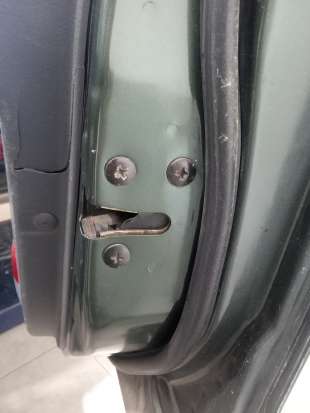 Recambio de cerradura puerta delantera derecha para kia sorento 2002-2010 2.5 crdi ex referencia OEM IAM   