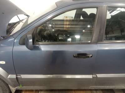 Recambio de puerta delantera izquierda para kia sorento 2002-2010 2.5 crdi ex referencia OEM IAM   