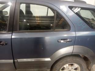 Recambio de puerta trasera izquierda para kia sorento 2002-2010 2.5 crdi ex referencia OEM IAM   