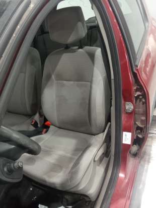 Recambio de asiento delantero izquierdo para renault clio iii 2005-2016 expression referencia OEM IAM   
