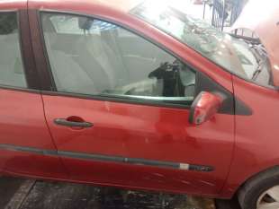 Recambio de puerta delantera derecha para renault clio iii 2005-2016 expression referencia OEM IAM   