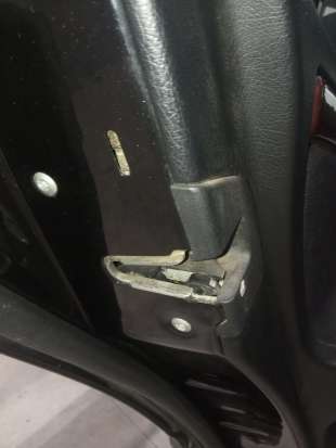 Recambio de cerradura puerta trasera izquierda para mercedes-benz clase c (w202) 1993-2000 c 220 cdi (202.133) referencia OEM IA