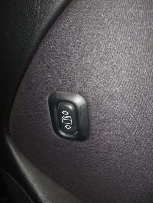 Recambio de mando elevalunas trasero derecho para mercedes-benz clase c (w202) 1993-2000 c 220 cdi (202.133) referencia OEM IAM 