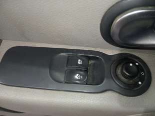 Recambio de mando elevalunas delantero izquierdo para renault modus / grand modus (f/jp0_) 2004- 1.4 (jp01, jp0j) referencia OEM
