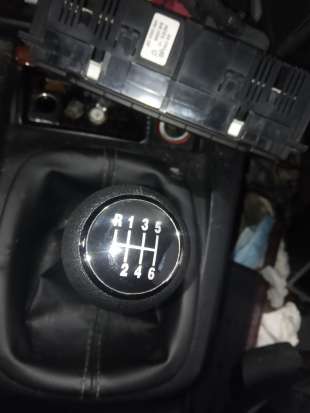 Recambio de pomo palanca cambio para volkswagen passat berlina (3b3) 2000-2005 advance referencia OEM IAM   
