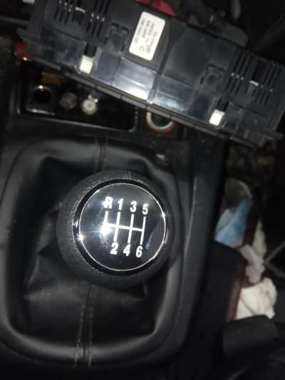 Recambio de pomo palanca cambio para volkswagen passat berlina (3b3) 2000-2005 advance referencia OEM IAM   