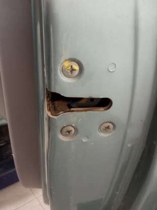 Recambio de cerradura puerta delantera derecha para nissan almera tino (v10) 1998-2006 2.2 dci referencia OEM IAM   