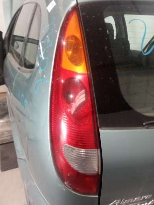 Recambio de piloto trasero izquierdo para nissan almera tino (v10) 1998-2006 2.2 dci referencia OEM IAM   