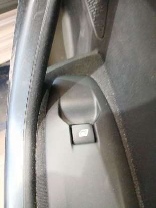 Recambio de mando elevalunas delantero derecho para peugeot 208 i (ca_, cc_) 2012- 1.2 vti 82 referencia OEM IAM   