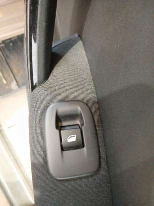 Recambio de mando elevalunas trasero derecho para peugeot 208 i (ca_, cc_) 2012- 1.2 vti 82 referencia OEM IAM   