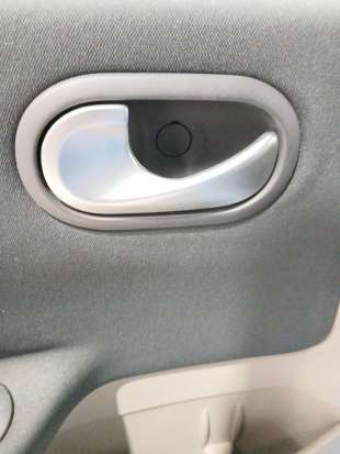 Recambio de maneta interior trasera izquierda para renault megane ii berlina 5p 2002-2009 authentique referencia OEM IAM   