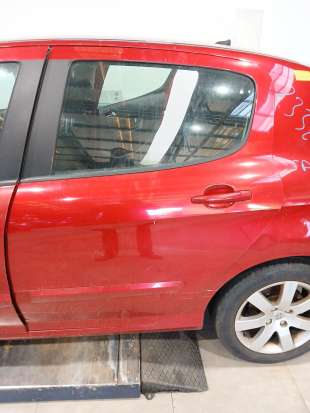 Recambio de puerta trasera izquierda para peugeot 308 2007-2013 sportium referencia OEM IAM   