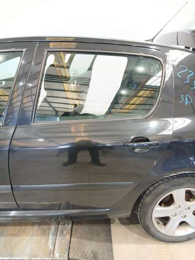 Recambio de puerta trasera izquierda para peugeot 307 (3a/c) 2000-2012 1.6 hdi 110 referencia OEM IAM   