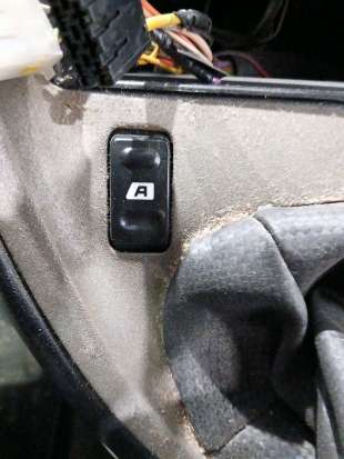 Recambio de mando elevalunas delantero izquierdo para citroën xsara picasso (n68) 1999-2012 2.0 hdi referencia OEM IAM   