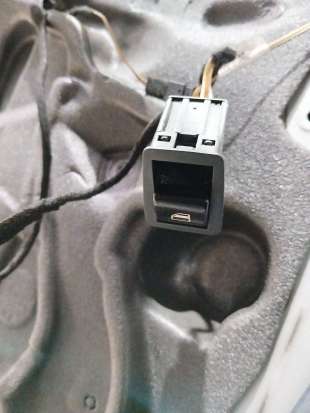 Recambio de mando elevalunas trasero izquierdo para bmw 3 (e46) 1997-2005 320 d referencia OEM IAM   