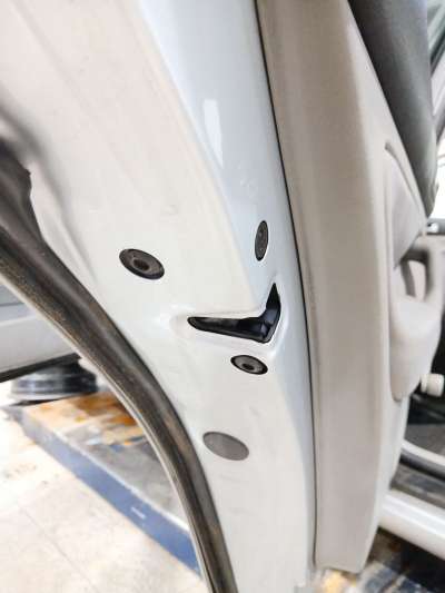 Recambio de cerradura puerta trasera izquierda para volkswagen golf iv (1j1) 1997-2008 1.9 tdi referencia OEM IAM   
