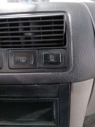 Recambio de mando elevalunas delantero derecho para volkswagen golf iv (1j1) 1997-2008 1.9 tdi referencia OEM IAM   