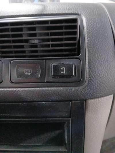 Recambio de mando elevalunas delantero derecho para volkswagen golf iv (1j1) 1997-2008 1.9 tdi referencia OEM IAM   