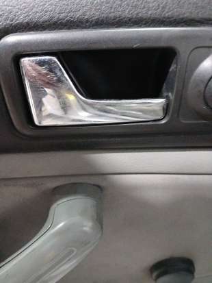 Recambio de maneta interior delantera izquierda para volkswagen golf iv (1j1) 1997-2008 1.9 tdi referencia OEM IAM   