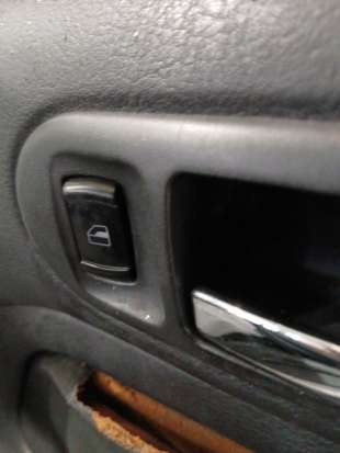 Recambio de mando elevalunas delantero derecho para volkswagen golf iv (1j1) 1997-2008 2.0 referencia OEM IAM   