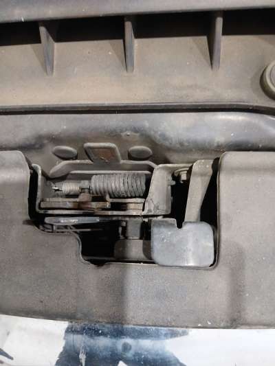 Recambio de cerradura capo para hyundai i30 (fd) 2007-2012 1.6 crdi referencia OEM IAM   