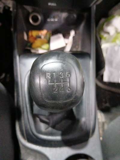 Recambio de pomo palanca cambio para hyundai i30 (fd) 2007-2012 1.6 crdi referencia OEM IAM   