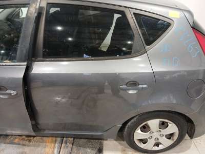 Recambio de puerta trasera izquierda para hyundai i30 (fd) 2007-2012 1.6 crdi referencia OEM IAM   