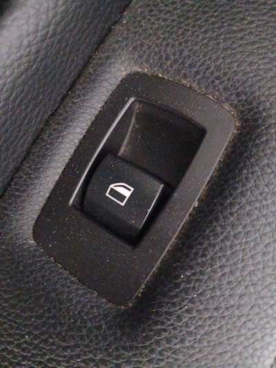 Recambio de mando elevalunas trasero izquierdo para bmw 1 (e87) 2003-2013 118 d referencia OEM IAM   