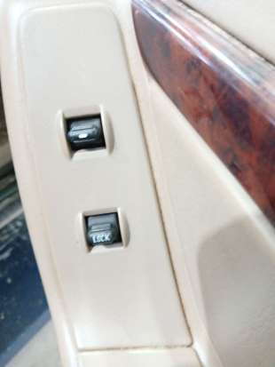 Recambio de mando elevalunas delantero derecho para jeep grand cherokee ii (wj, wg) 1998-2005 2.7 crd 4x4 referencia OEM IAM   