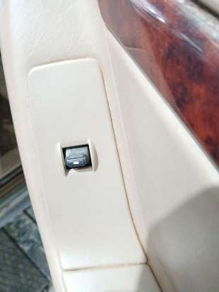 Recambio de mando elevalunas trasero derecho para jeep grand cherokee ii (wj, wg) 1998-2005 2.7 crd 4x4 referencia OEM IAM   