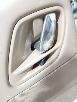 Recambio de maneta interior trasera izquierda para jeep grand cherokee ii (wj, wg) 1998-2005 2.7 crd 4x4 referencia OEM IAM   