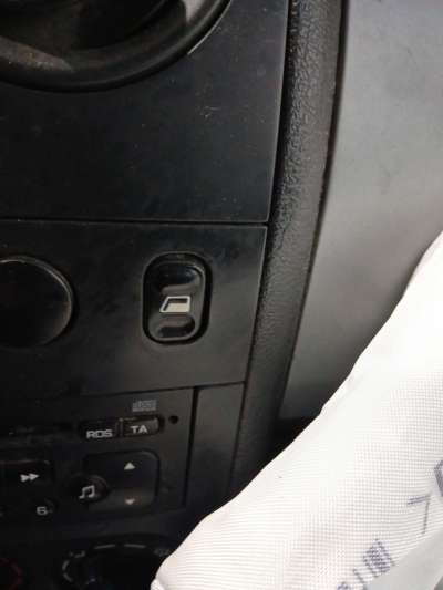 Recambio de mando elevalunas delantero derecho para peugeot partner (s2) 2002-2008 combi plus referencia OEM IAM   
