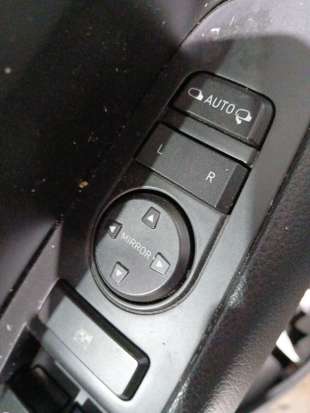 Recambio de mando retrovisor para hyundai i30 (pde, pd, pden) 2016- 1.0 t-gdi referencia OEM IAM   
