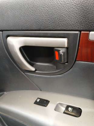Recambio de maneta interior delantera derecha para hyundai santa fé ii (cm) 2005-2015 2.2 crdi referencia OEM IAM   