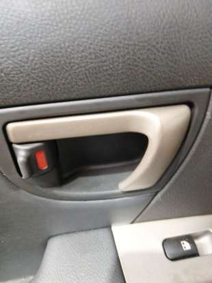 Recambio de maneta interior trasera izquierda para hyundai santa fé ii (cm) 2005-2015 2.2 crdi referencia OEM IAM   
